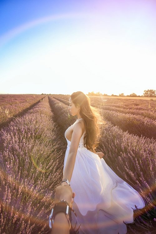 cap doi ha thanh di khap chau au chup anh cuoi hinh anh 8