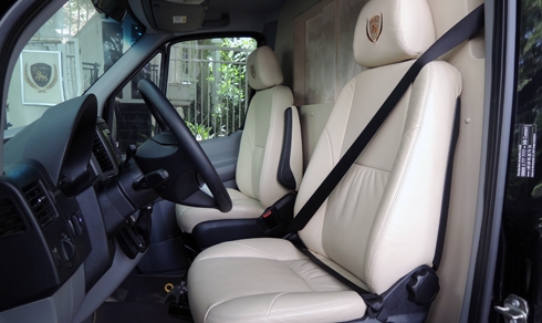 xe-do-mercedes-sprinter-nhap-khu-hon-3-ty-dong-8