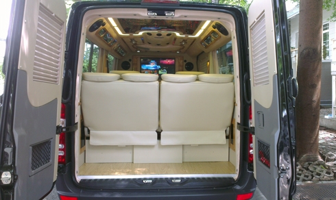xe-do-mercedes-sprinter-nhap-khu-hon-3-ty-dong-9