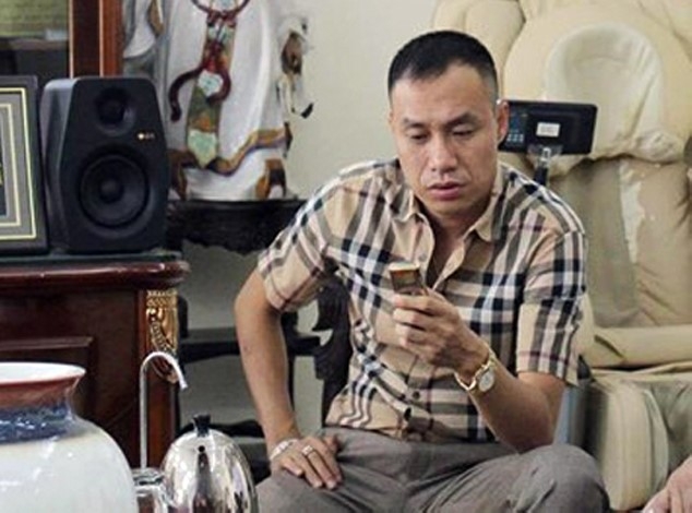 Giam doc mua hoa don cua 'cong ty ma' de tron thue hinh anh 1
