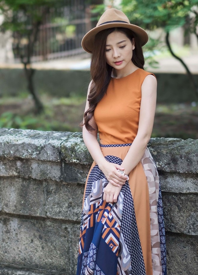 Khanh Hien tinh nghich tren duong pho Philippines hinh anh 4