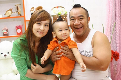 hieu-hien-toi-cay-nhieu-hon-de-kiem-tien-nuoi-ba-dua-con