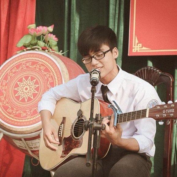 Bất ngờ với cuộc sống khác hẳn anh trai của em ruột Sơn Tùng - Ảnh 5.