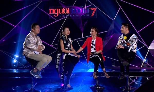 giam-khao-next-top-dau-khu-gay-gat-tren-ghe-nong-10