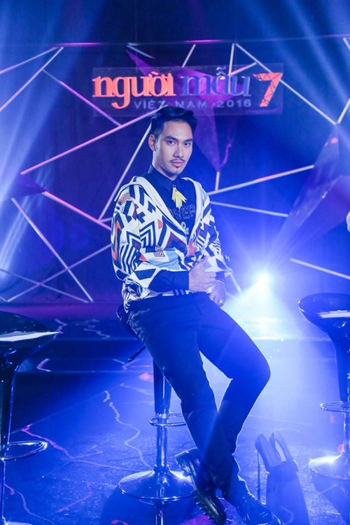 giam-khao-next-top-dau-khu-gay-gat-tren-ghe-nong-11