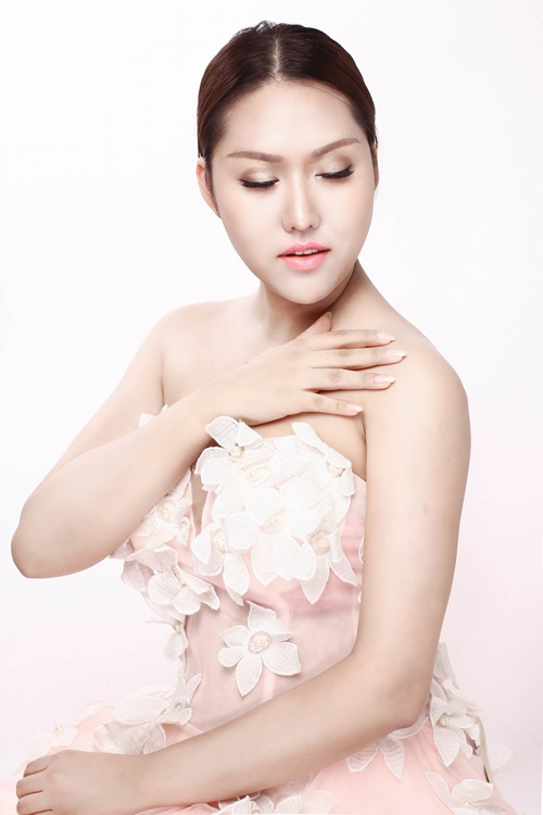phi-thanh-van-tu-tin-khoe-vai-tran-sau-khi-giam-22-kg-3