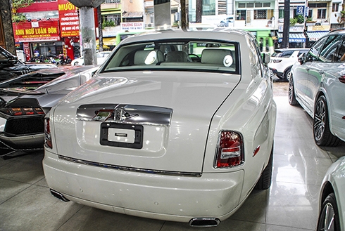 ve-dep-rolls-royce-phantom-series-ii-1