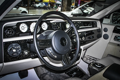 ve-dep-rolls-royce-phantom-series-ii-7