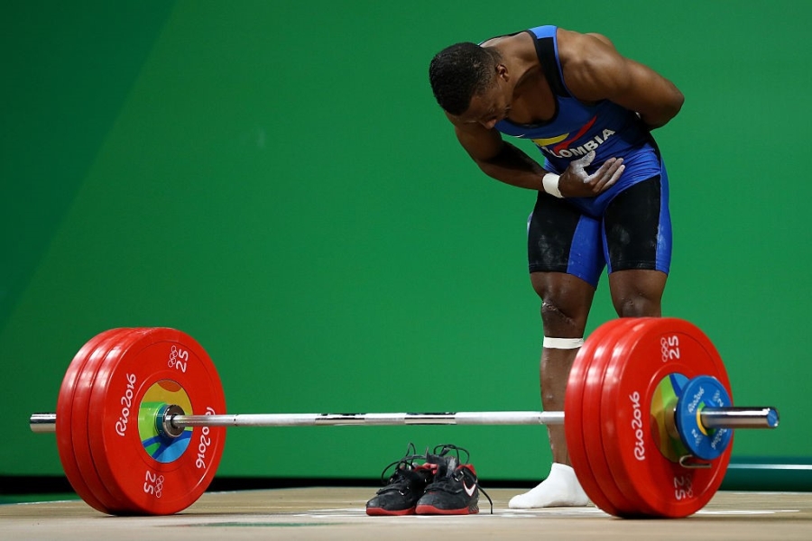 Nha vo dich Olympic khoc nuc no, coi giay giai nghe hinh anh 6