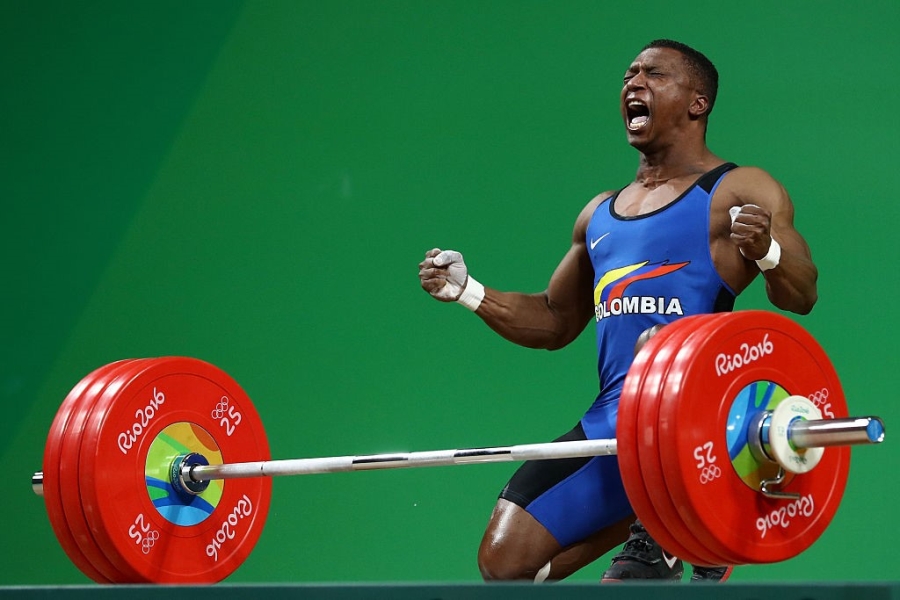 Nha vo dich Olympic khoc nuc no, coi giay giai nghe hinh anh 8