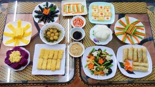 Vì sao cúng Rằm tháng 7 mọi nhà nên làm cỗ chay thay vì làm cỗ mặn? - Ảnh 3