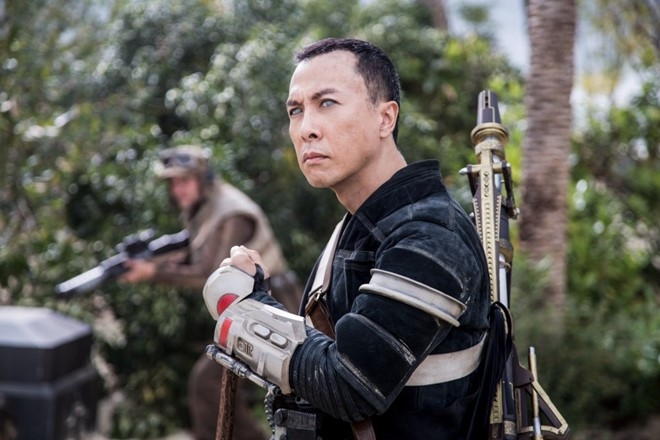 Chan Tu Dan dau vo chuyen nghiep du mu loa trong 'Star Wars' hinh anh 2
