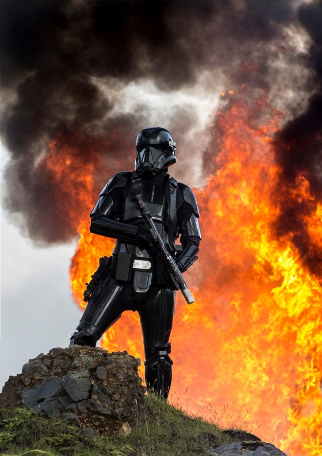 Chan Tu Dan dau vo chuyen nghiep du mu loa trong 'Star Wars' hinh anh 8