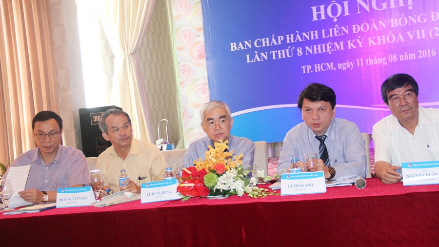 Theo thông báo của VFF, có 22/23 uỷ viên BCH có mặt, chứng tỏ tầm quan trọng của cuộc họp này
