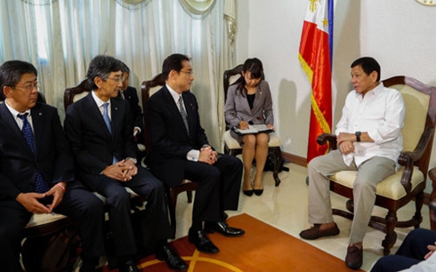nhat ban va philippines quyet khong thoa hiep voi trung quoc hinh 0