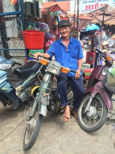 trung-so-tien-ty-nguoi-quet-rac-van-quyet-khong-bo-nghe-1