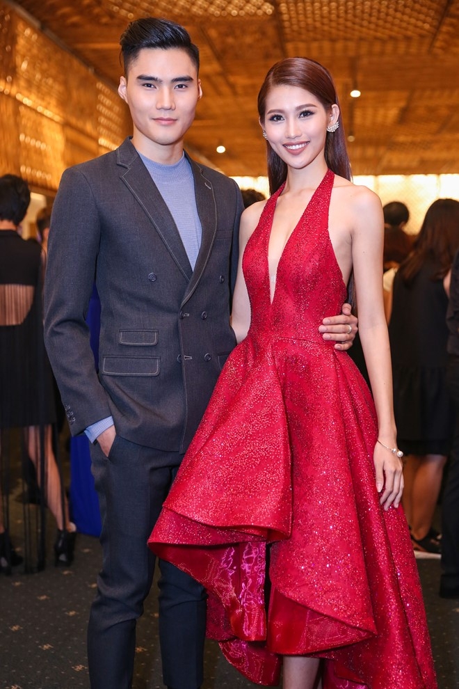 Sao Viet khoe sac voc du dai tiec hinh anh 7
