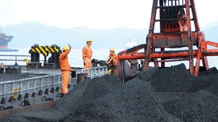 Hải quan lên tiếng vụ 'xuất khoáng sản 5 tỷ USD không biết' - 1