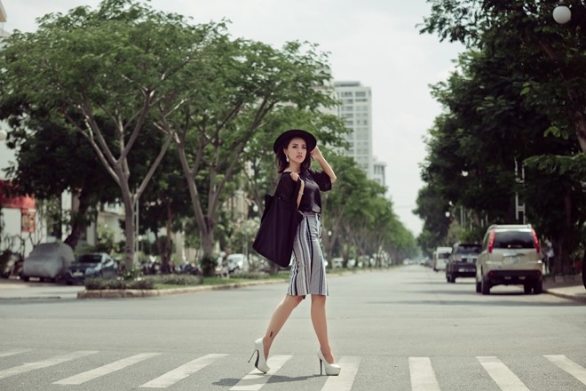 Miko Lan Trinh nang dong xuong pho hinh anh 6