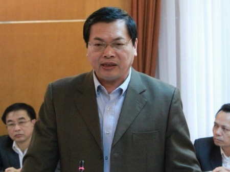  Trong nhiệm kỳ của mình, cựu Bộ trưởng Công Thương Vũ Huy Hoàng liên lục phải trả lời chất vấn trên Quốc hội về nhiều yếu kém trong quản lý ngành 