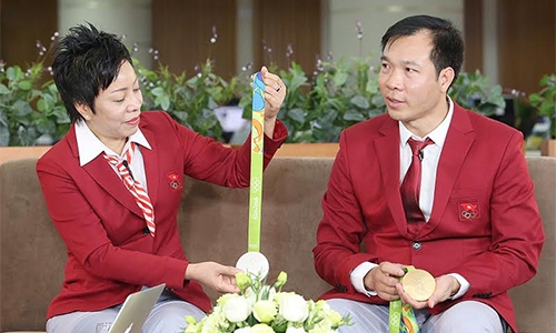hlv-nguyen-thi-nhung-hoang-xuan-vinh-co-luc-tuong-nhu-mat-het-niem-tin-1