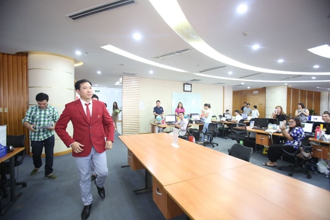 Hoàng Xuân Vinh hát 'Biển, nỗi nhớ và em' - ảnh thể thao