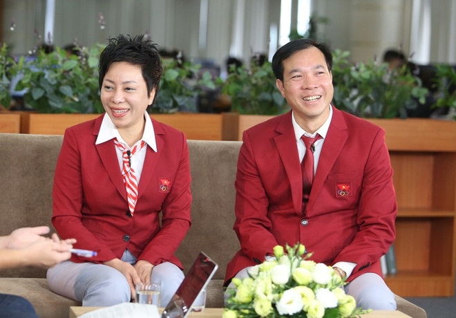 Hoàng Xuân Vinh hát 'Biển, nỗi nhớ và em' - ảnh thể thao