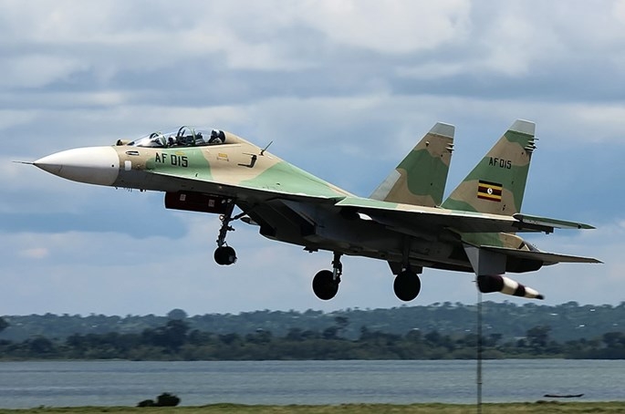 Su-30 của Uganda gãy càng khi hạ cánh - ảnh 2