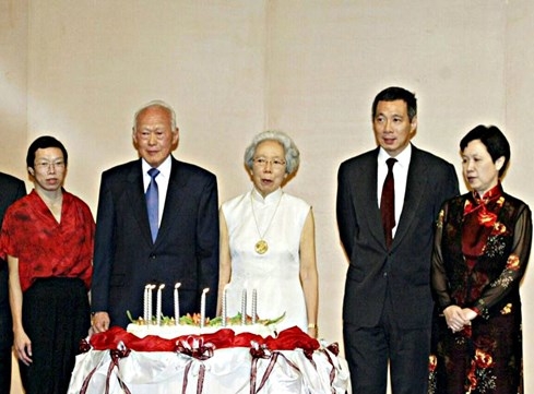 Em gái Thủ tướng Singapore chỉ trích anh trai muốn 'bịt miệng người dân' - ảnh 1