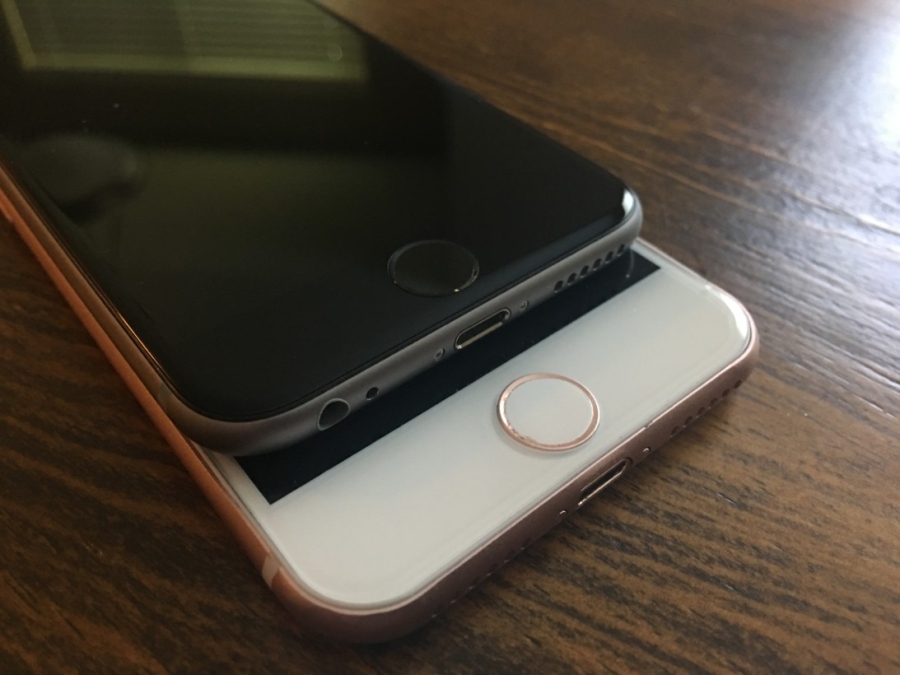 iPhone 7 vẫn có khác biệt lớn khi đặt cạnh iPhone 6s và iPhone SE - Ảnh 2. iPhone 7 vẫn có khác biệt lớn khi đặt cạnh iPhone 6s và iPhone SE - Ảnh 2.