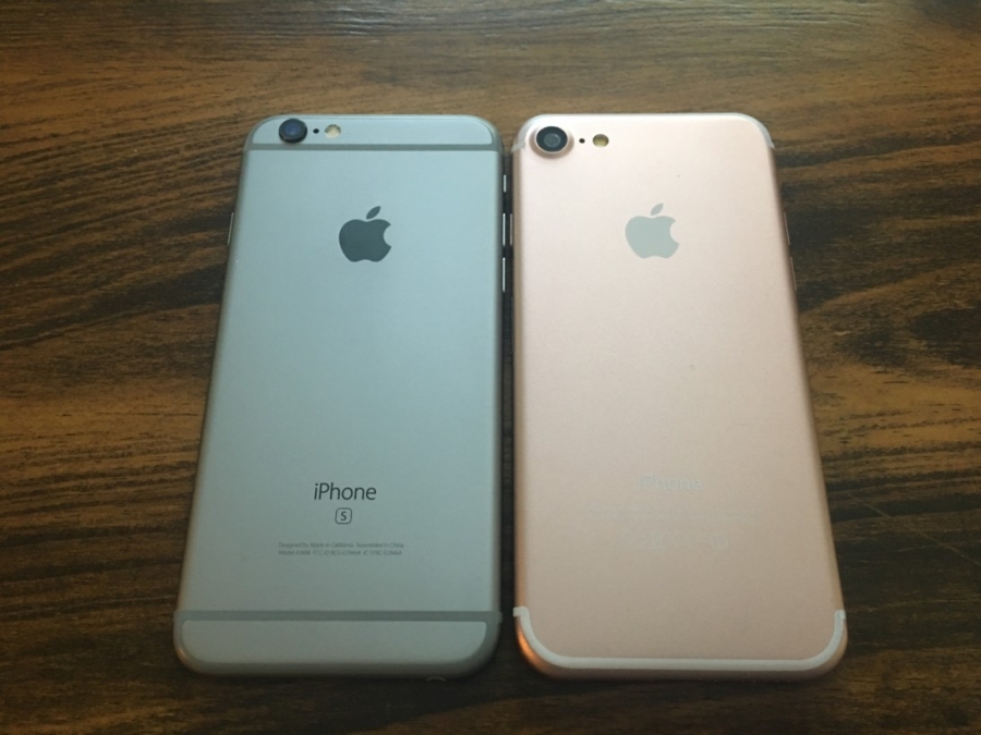 iPhone 7 vẫn có khác biệt lớn khi đặt cạnh iPhone 6s và iPhone SE - Ảnh 2. iPhone 7 vẫn có khác biệt lớn khi đặt cạnh iPhone 6s và iPhone SE - Ảnh 2.