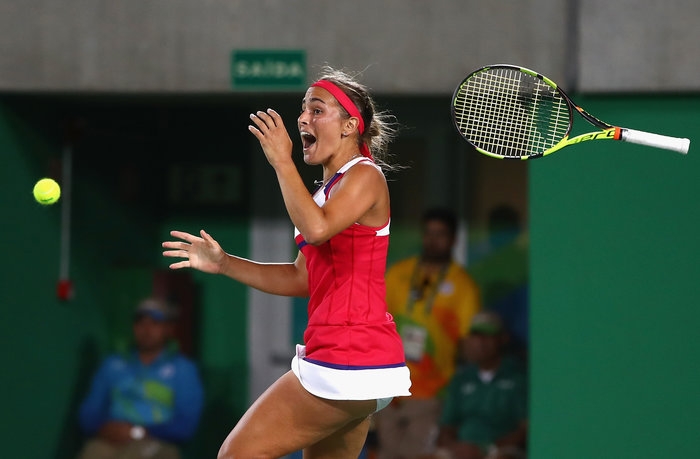 Monica Puig (Puerto Rico) thậm chí còn chưa tin mình giành HCV Olympic, tấm HCV lần đầu tiên trong lịch sử thể thao Puerto Rico tại Thế vận hội