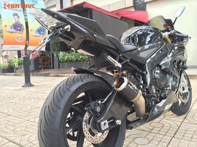Sieu moto 758 trieu BMW S1000RR do carbon 