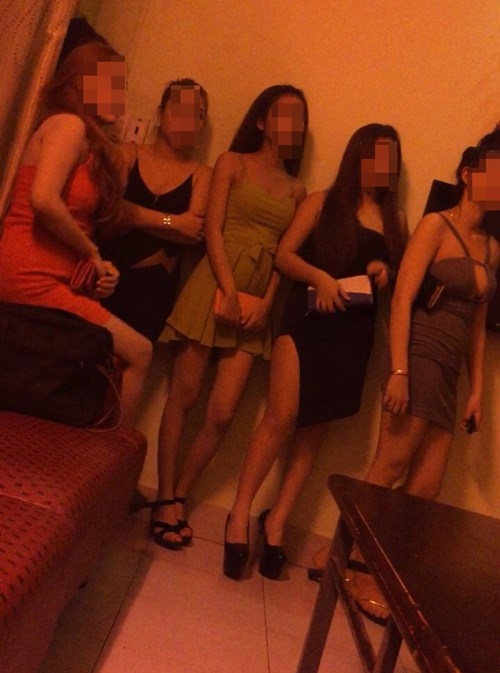 Tận thấy lầu xanh đội lốt doanh nghiệp - ảnh 1