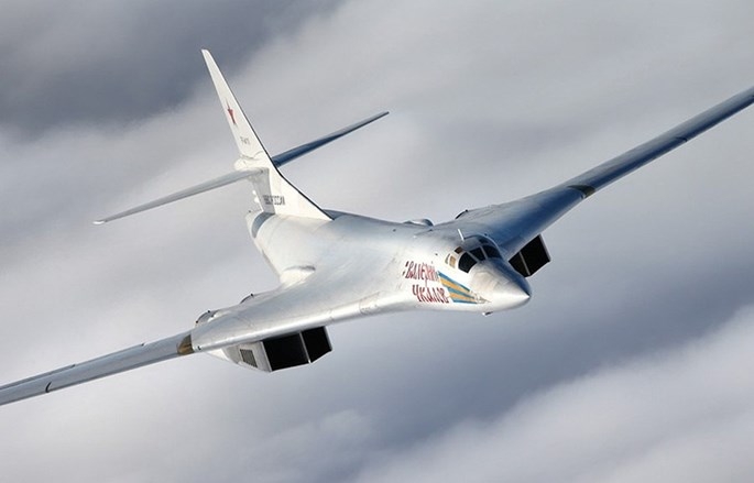 Oanh tạc cơ Tu-160 tân trang của Nga sẽ bay tới tầng bình lưu - ảnh 3