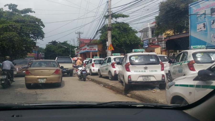 vu ban chet 2 lanh dao o yen bai: an ninh that chat quanh benh vien hinh anh 2