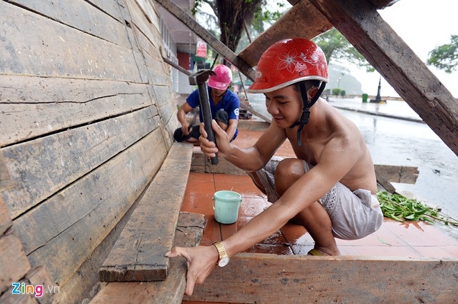 Bao so 3 vao dat lien, tam bao o giua Hai Phong-Thai Binh hinh anh 2