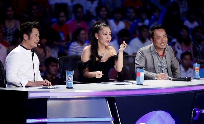Quan quan Hoc vien ngoi sao suyt bi loai khoi Vietnam Idol hinh anh 2