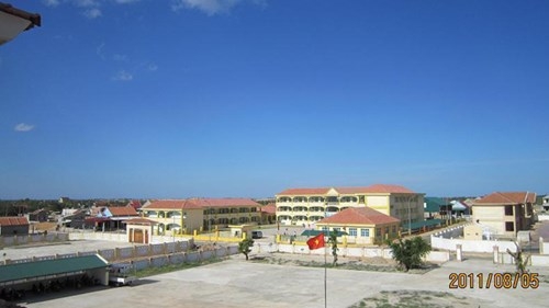 Khu trung tâm xã Kỳ Phương được xây dựng trên khu đồi hoang năm xưa.