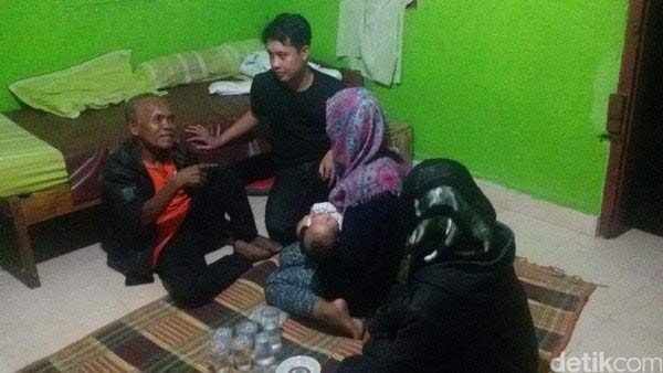 trở về từ cõi chết, Indonesia, đám tang, chôn cất