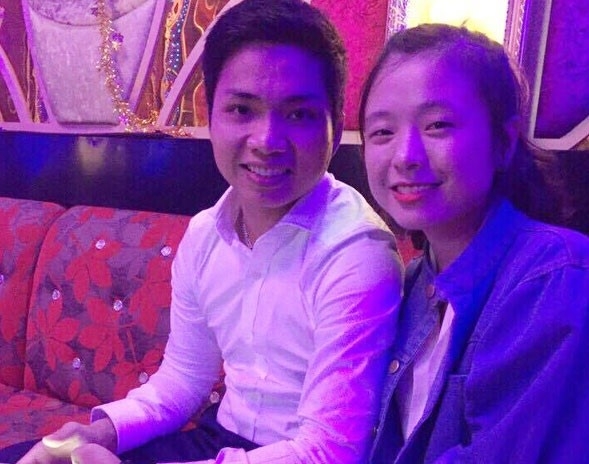 9X Nghe An bi mat cau hon ban gai tai quan karaoke hinh anh 2