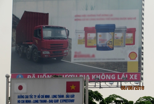 cao-toc-tp-hcm-long-thanh-bi-de-nghi-thao-bien-quang-cao-vi-pham