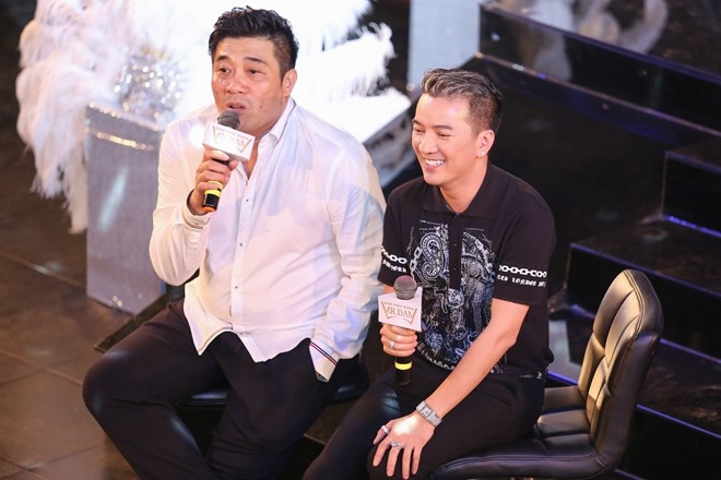 Dam Vinh Hung lam show 9 ty, ban ve VIP 20 trieu dong hinh anh 4