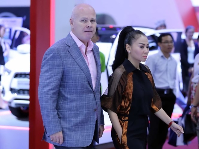 Vợ chồng ca sĩ Thu Minh /// ẢNH: ĐỘC LẬP