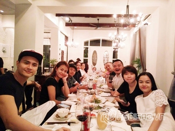 Hoàng Thùy Linh và Vĩnh Thụy sinh nhật Phạm Quỳnh Anh 3