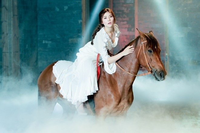 Top 5 The Face chup anh quyen ru ben tuan ma hinh anh 6