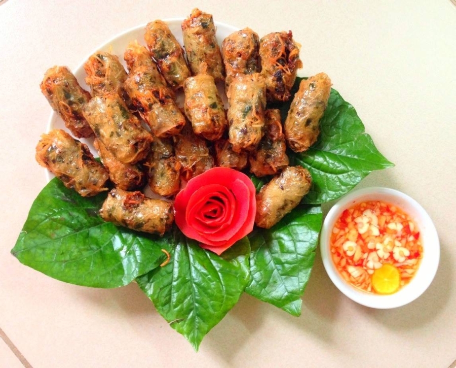 giảng viên, món ngon, mâm cơm, món ăn, bếp ăn, độc thân