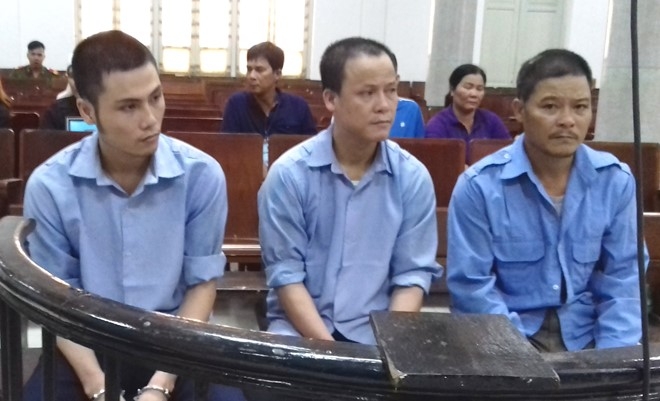 Cha thiet mang sau khi con gai bi xam hai tinh duc hinh anh 1