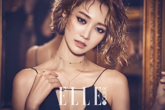 Go Joon Hee an tuong voi toc vang bach kim hinh anh 8