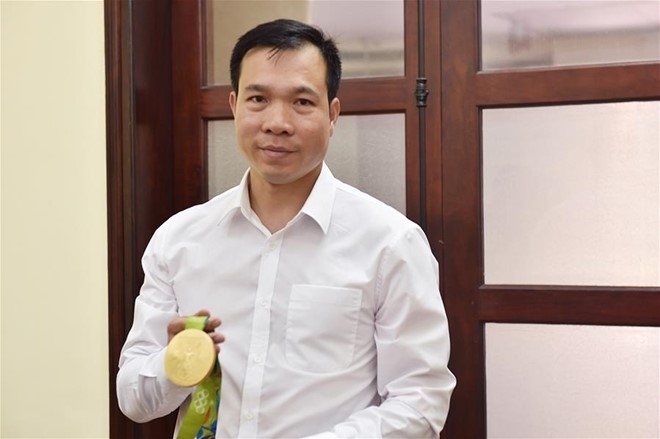 Xuan Vinh tra loi co quan ngon luan lon nhat Trung Quoc hinh anh 2